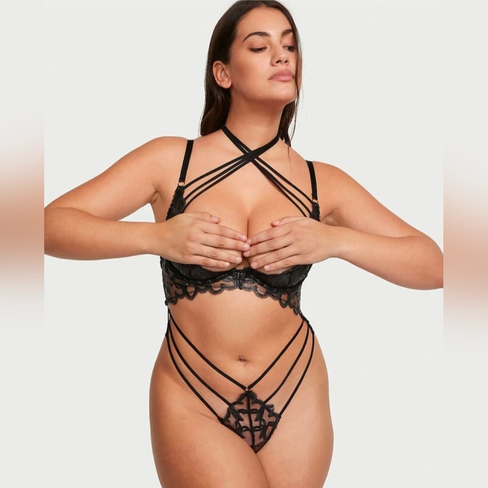 Victoria's Secret Black Chain Heart Crotchless Bodysuit